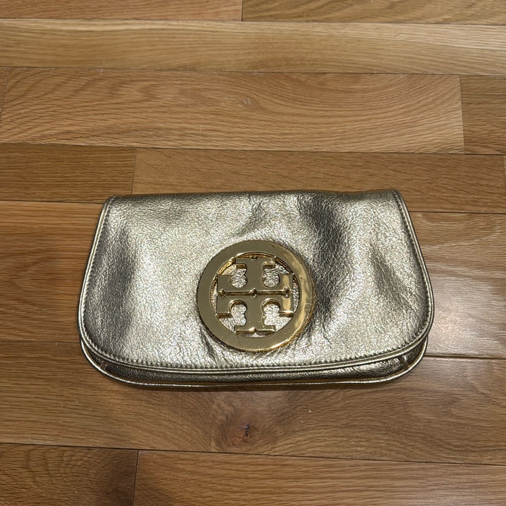 Tory Burch Reva clutch purse